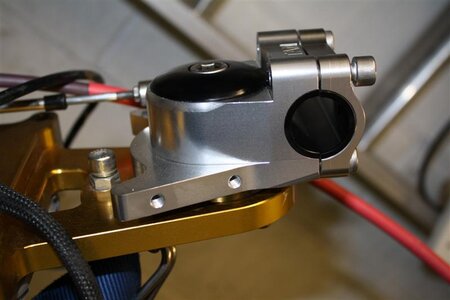 TITAN steering (6) (Medium).JPG