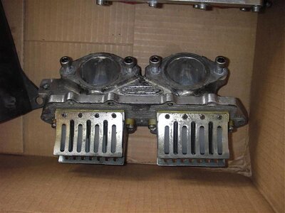 R&D manifold 001 (Large).jpg