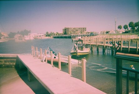 pontoon missing pontoon.jpg