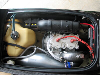 2004 motor.jpg
