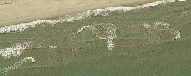 Wavejunkies.jpg