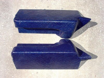 SJ Wider Tray Footholds Blue Epoxy 18oz. Biaxial 3-Layers.jpg