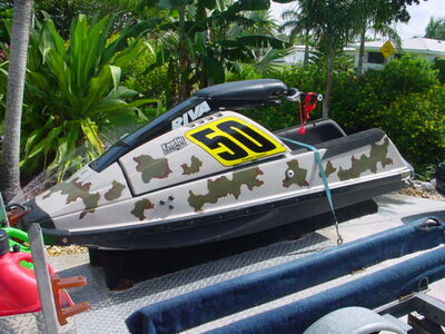 CAMO Race boat 001.jpg