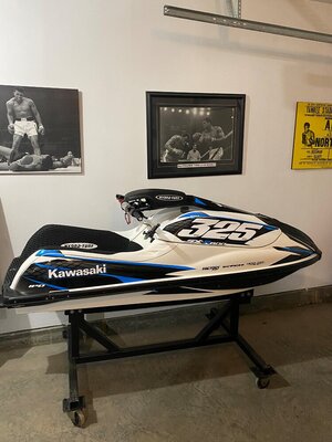 Jet ski white.jpg