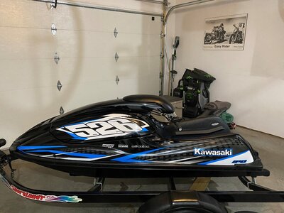 Jet ski Black.jpg