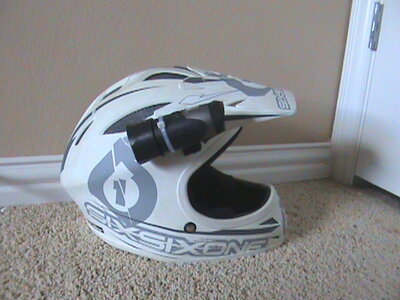 helmet-2.jpg