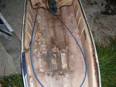 hull 012.jpg