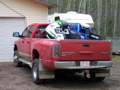 Dually with skis.jpg