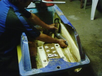 side exhaust.JPG