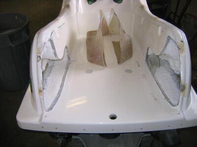 jet ski footholds 081.jpg