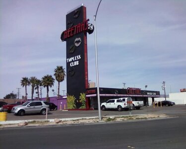 cheetah's club 1.jpg