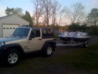 jeep2ski.JPG