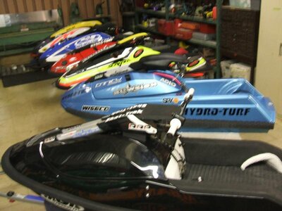 Skis 007.jpg