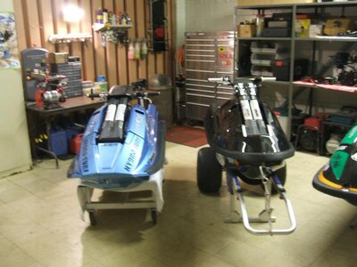 Skis 011.jpg