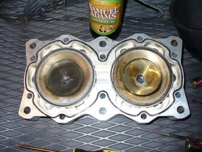 Piston carnage 007.jpg