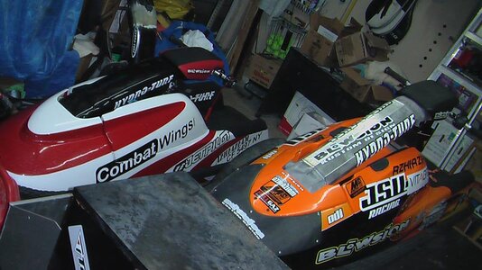 garage1.jpg