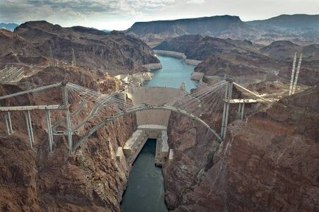 hoover dam.jpg