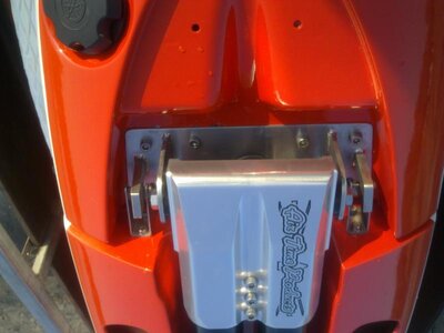 Afb0130.jpg Afb0130.jpg