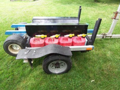 fuel tanks on trailer 002.jpg