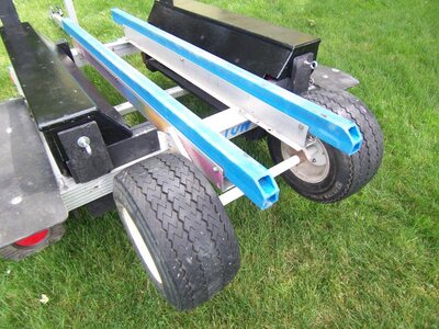 fuel tanks on trailer 001.jpg