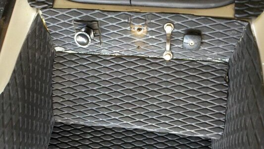 2011-10-25_12-31-24_828.jpg 2011-10-25_12-31-24_828.jpg