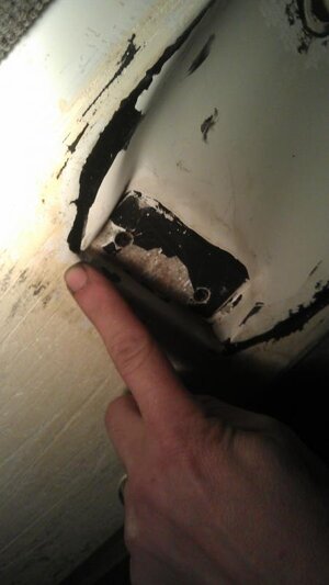 ski leak 1.jpg ski leak 1.jpg