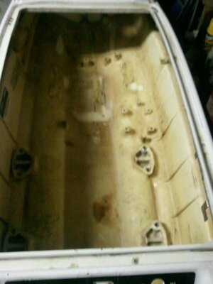 superjet engine bay before.jpg superjet engine bay before.jpg