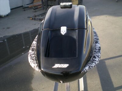 Remi Carbon Gray 002.jpg