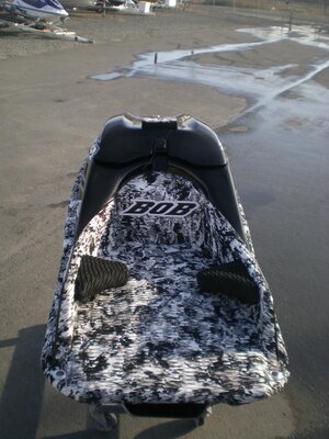 Remi Carbon Gray 004.jpg